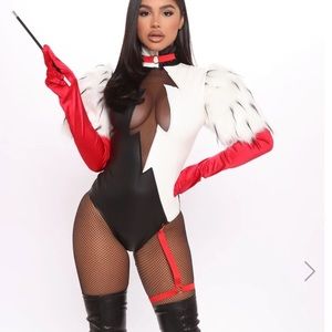 Keep It Cruel 3 Piece Costume Set - Black/White